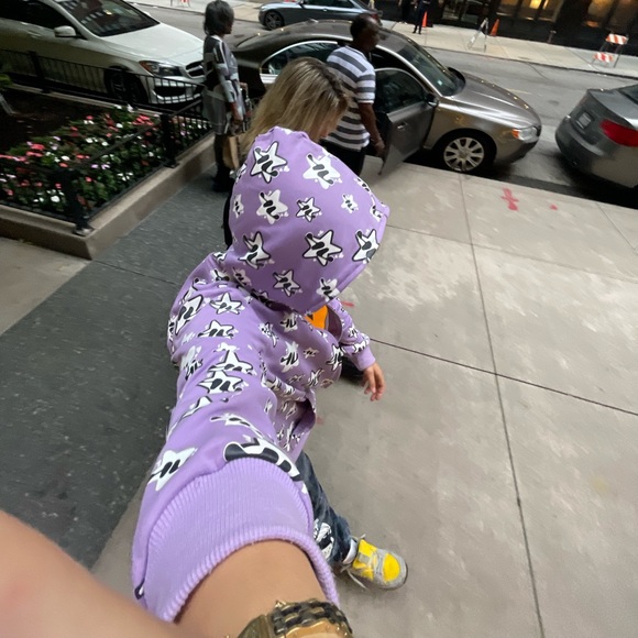 YLSK full zip! - Picture 2 of 3